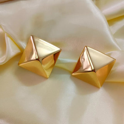 ARETES ARIA