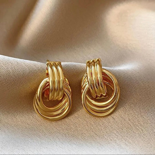 ARETES MIA