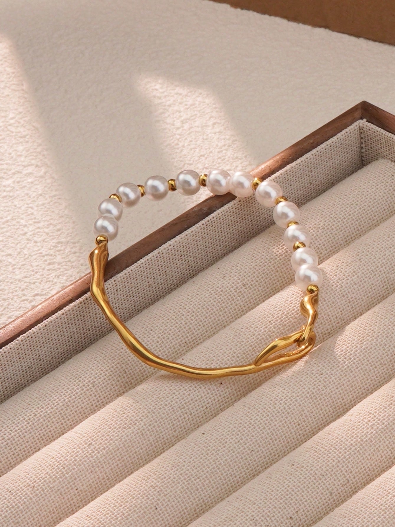 PULSERA LILLY