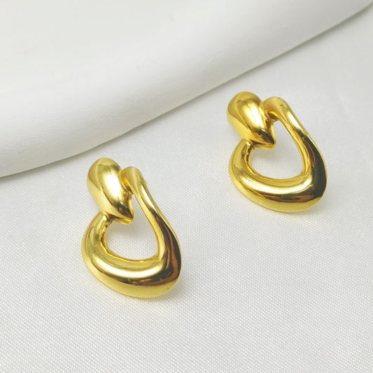 ARETES ELLA